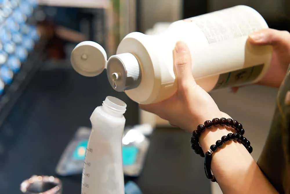 調配 Goldwell Structure + Shine 前置護理配方